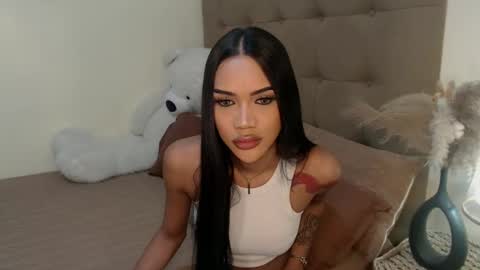 Snapshot of khalifafoxxxx chatting on February 28, 10:20 am khalifa online show from February 28, 10:20 am