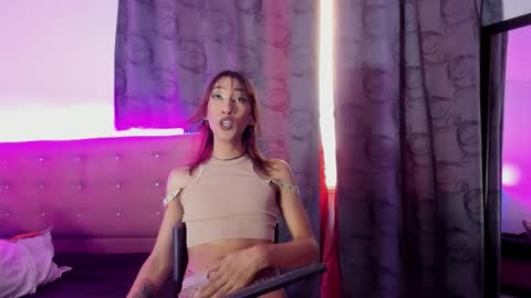 Khandyz online show from December 1, 9:31 pm