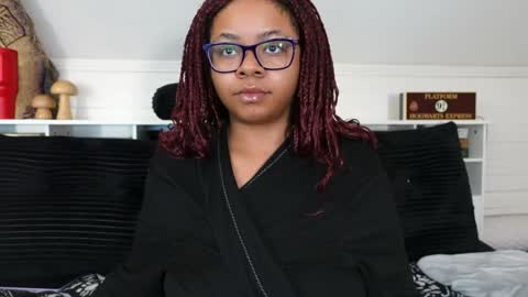 Snapshot of khayaparker chatting on January 19, 4:16 am Khaya online show from January 19, 4:16 am