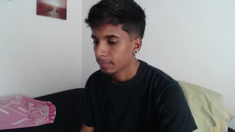 khevinlopezonig online show from December 27, 5:59 pm