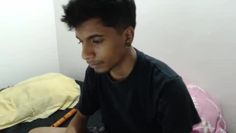 khevinlopezonig online show from December 30, 1:26 am