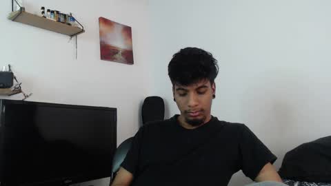 khevinlopezonig online show from September 30, 2:44 pm