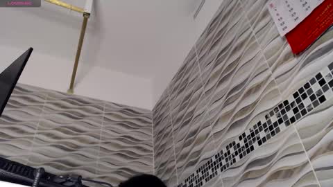 khloe33 online show from December 5, 6:44 am