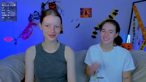 khloebeauty online show from October 23, 7:45 pm