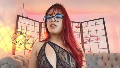 Snapshot of khloejohnson chatting on November 26, 3:40 am khloejohnson online show from November 26, 3:40 am