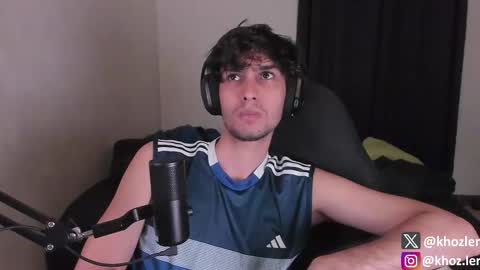 khozler_ online show from October 15, 2:11 am