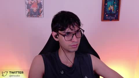 khozler_ online show from April 19, 2:11 am