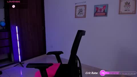 khris online show from December 14, 8:46 pm