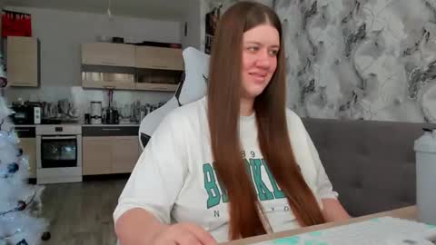 kianna_dior_ online show from January 14, 8:42 am