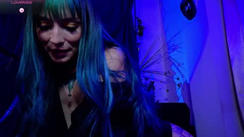 Snapshot of kiannamills chatting on February 28, 3:04 am Kianna online show from February 28, 3:04 am