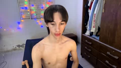 kiantwink online show from January 14, 6:34 am