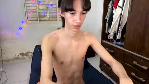 kiantwink online show from January 30, 9:04 pm