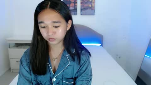 Snapshot of kiara_bedisa143 chatting on October 6, 11:02 pm i love bella online show from October 6, 11:02 pm