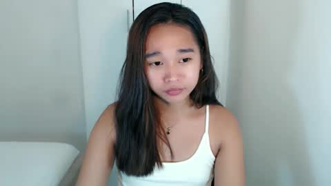 Snapshot of kiara_bedisa143 chatting on October 16, 6:09 pm i love bella online show from October 16, 6:09 pm