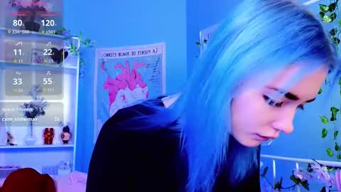 Snapshot of kiara_dream chatting on November 27, 9:06 pm Kira online show from November 27, 9:06 pm