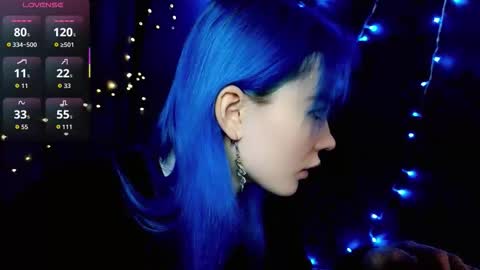 Snapshot of kiara_dream chatting on December 15, 9:30 pm Kira online show from December 15, 9:30 pm