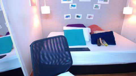 Kiara online show from December 20, 9:28 pm