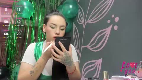 KIARA FOX online show from March 17, 9:18 pm