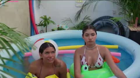 Snapshot of kiara_violet_ chatting on June 12, 10:19 pm Kiara online show from June 12, 10:19 pm