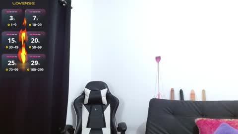 KiaraRider online show from November 17, 6:35 pm