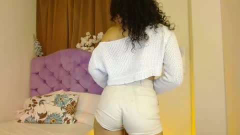 Kiara online show from April 17, 2:03 am