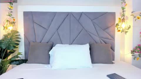 kiarha  online show from November 11, 3:06 am