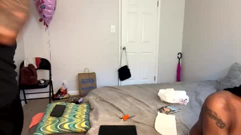 HunneysPlayRoom online show from February 23, 12:13 pm