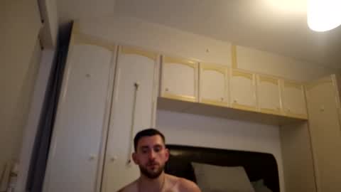 kieran938s online show from March 21, 3:33 am