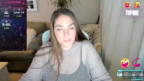 Snapshot of kierareines chatting on March 14, 2:50 am Kiera Reines online show from March 14, 2:50 am