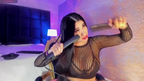 Kim online show from December 3, 11:44 am