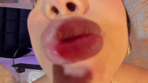 Kim online show from January 28, 5:46 pm