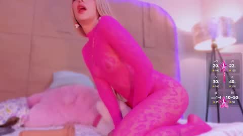 KIM COOPER online show from March 25, 10:21 am