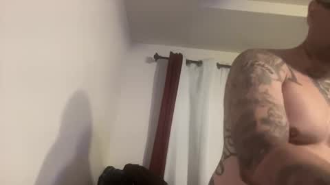 kikelst138513 online show from September 14, 9:58 pm