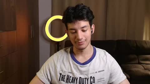 Snapshot of kikeruiz_19 chatting on December 5, 12:08 am kikeruiz 19 online show from December 5, 12:08 am