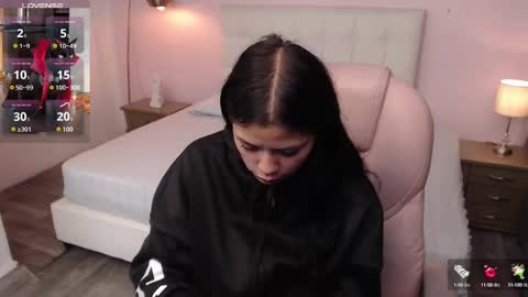 Snapshot of kiki_cams chatting on September 16, 11:11 am kIKI online show from September 16, 11:11 am