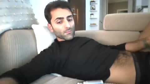 kikkus01 online show from November 28, 2:31 pm