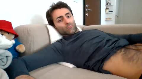 kikkus01 online show from April 15, 10:44 am