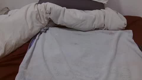 Snapshot of kiko83c chatting on January 16, 8:11 am New accound cavilacion online show from January 16, 8:11 am