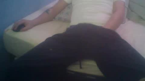 Snapshot of kiko83c chatting on February 13, 9:41 am New accound cavilacion online show from February 13, 9:41 am