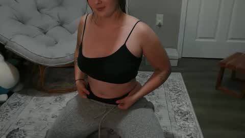 kikobby online show from November 5, 1:49 am