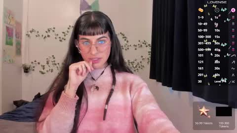 Bella online show from April 20, 10:00 pm