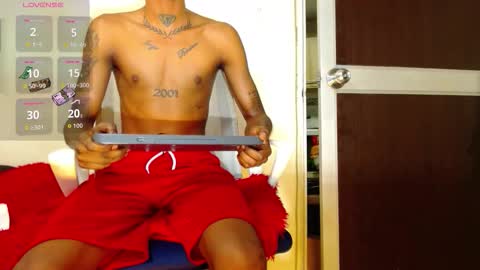 Kilian xxx online show from October 20, 10:49 am