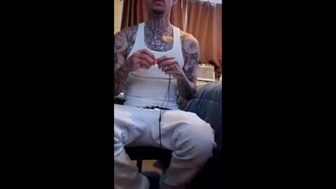 Snapshot of killakk_117 chatting on June 9, 8:09 pm killakk_117 online show from June 9, 8:09 pm