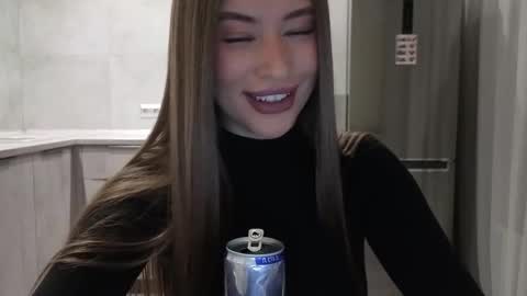 EvaAnna online show from December 20, 8:38 pm