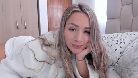 Ana      online show from January 6, 2:58 pm