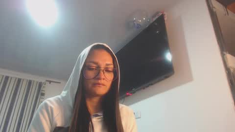 Snapshot of killey_saints chatting on February 10, 1:14 am killey online show from February 10, 1:14 am