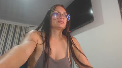 Snapshot of killey_saints chatting on March 9, 1:25 am killey online show from March 9, 1:25 am