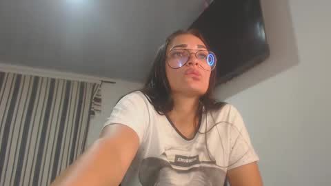 Snapshot of killey_saints chatting on September 23, 11:52 pm killey online show from September 23, 11:52 pm