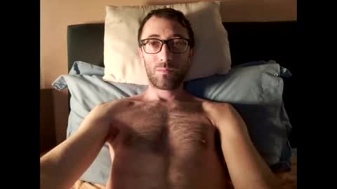 kingstoned online show from October 25, 9:28 am