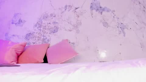 Snapshot of kim_baker1 chatting on September 24, 8:23 pm kim online show from September 24, 8:23 pm